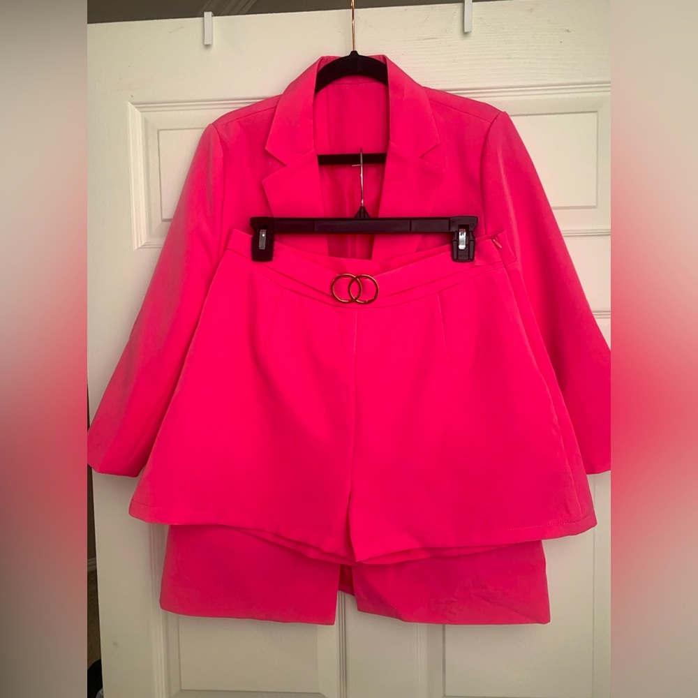 Hot Pink Shein Blazer Short Set LOWEST price. Large.
